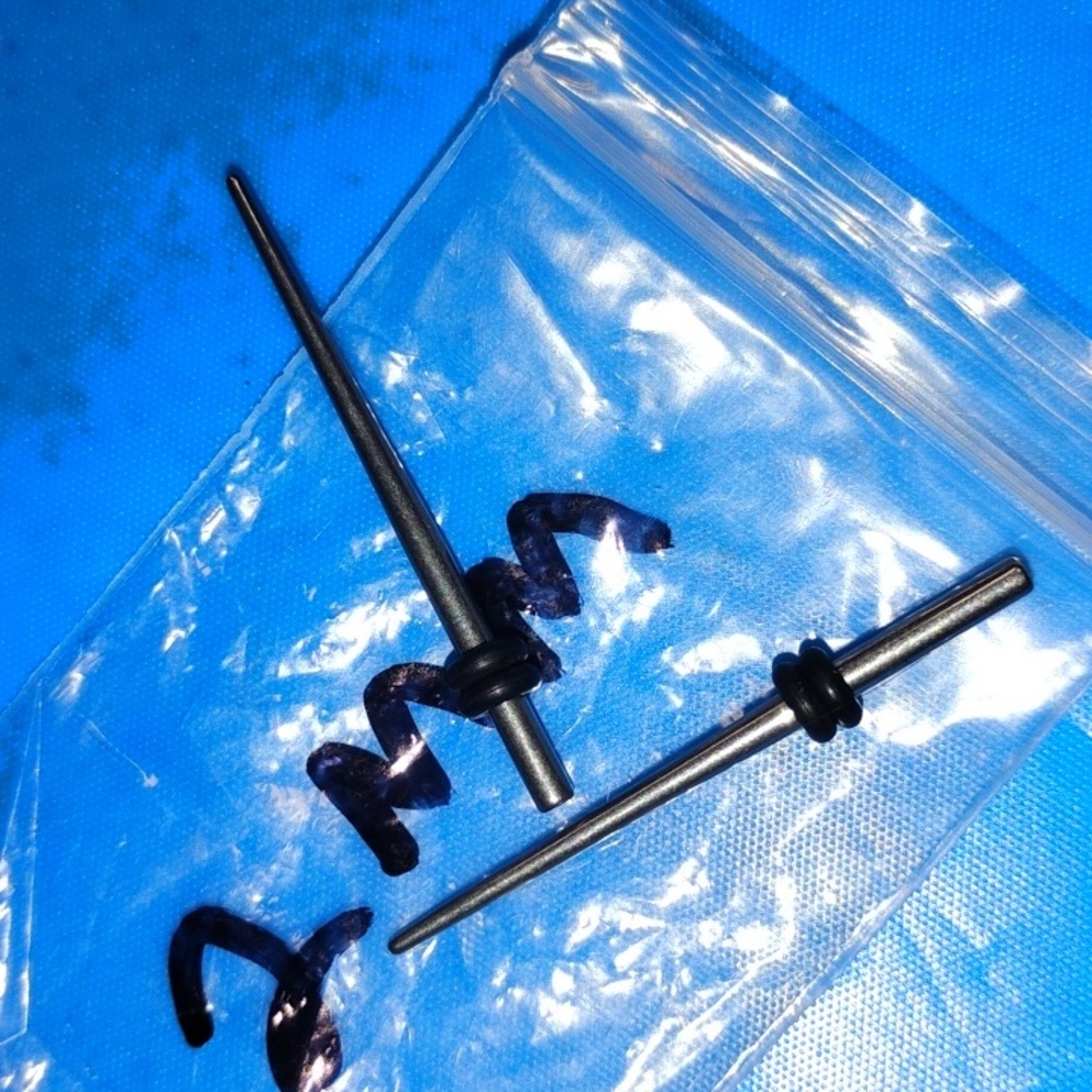 Stainless Steel Tapers Ear Stretchers - Picture 3 of 4
